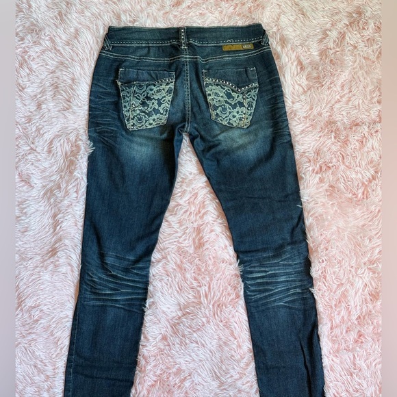YNQ - Blue Jeans with Rhinestone Embellishments and Pockets Details - Picture 5 of 6